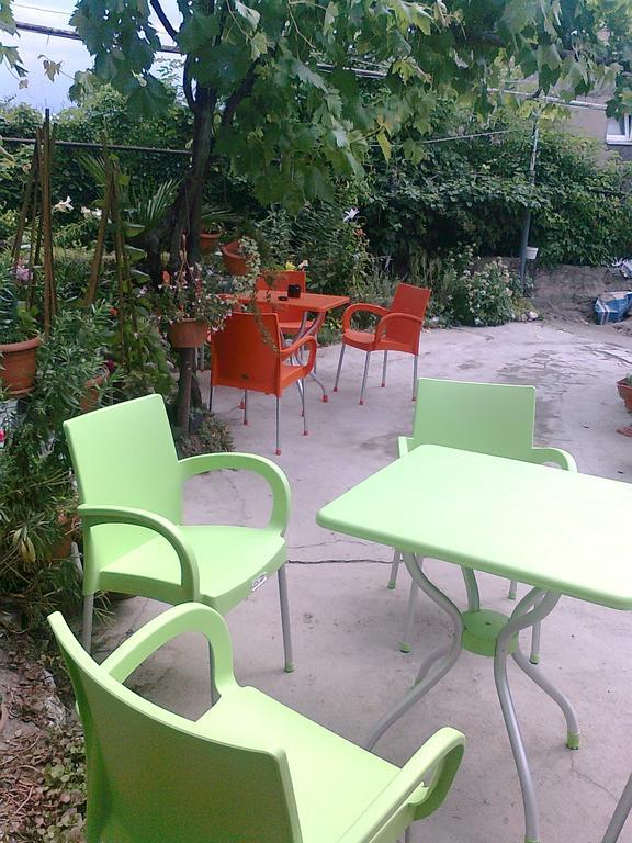 Guest House Medea Telawi Exterior foto